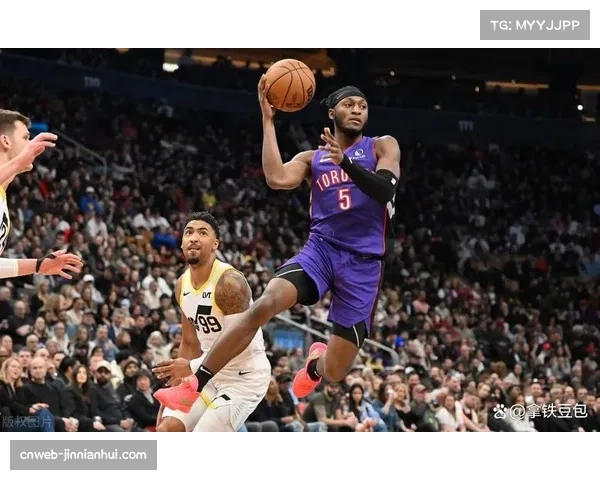 奎克利25分6助高效输出,猛龙后场压制骑士防线 奎克利25分6助高效输出,猛龙后场压制骑士防线